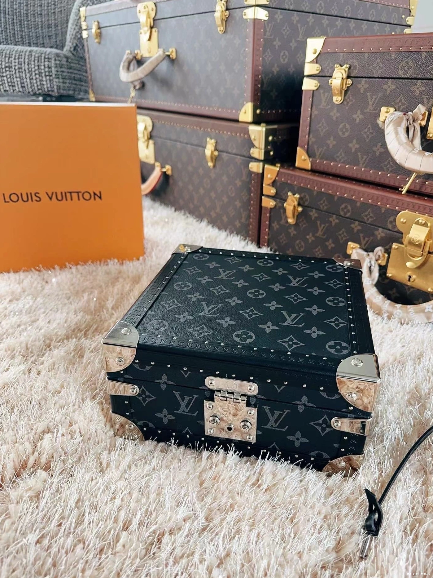 JEWELRY CUSTOM LV BLACK BOX 0722